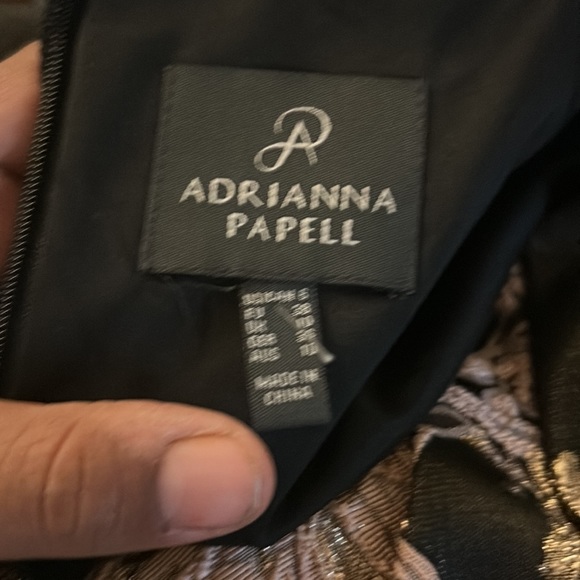 ADRIANA PAPELL - Picture 7 of 7